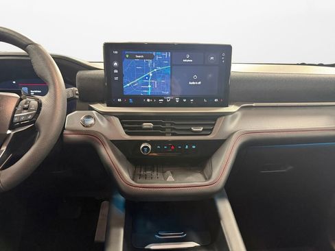 Used 2025 Ford Explorer ST image 10