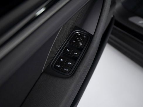 New 2026 Porsche Panamera 4 image 21