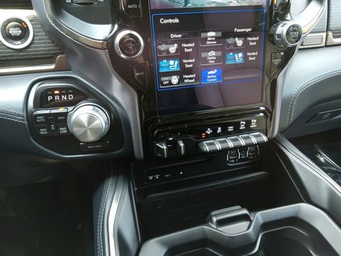 Used 2019 RAM 1500 Limited AWD/4WD image 21