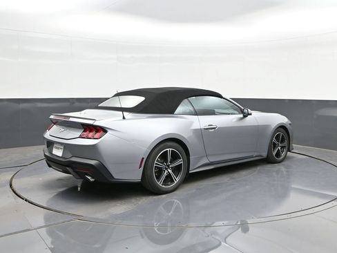 Used 2024 Ford Mustang Premium RWD image 10