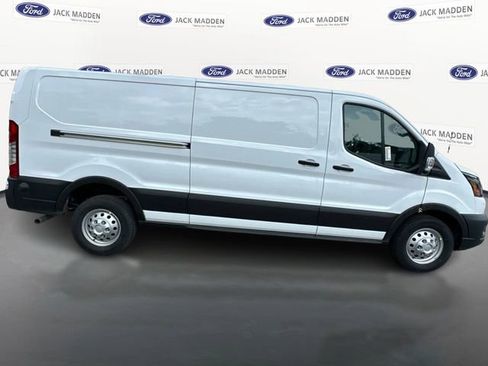 New 2024 Ford Transit 250 Low Roof AWD w/ Exterior Upgrade Package image 4