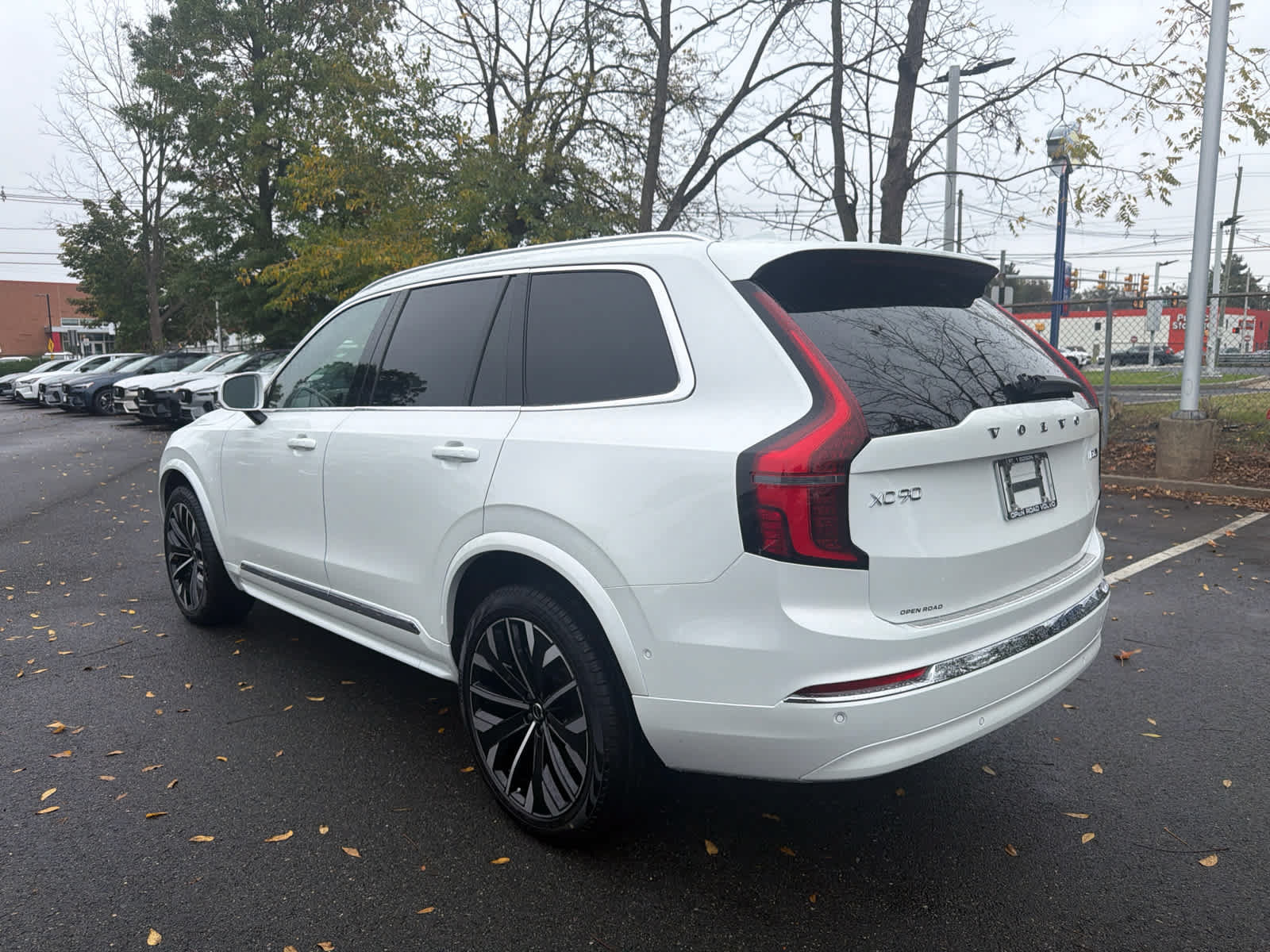 Used 2027 Volvo XC90 B6 Plus AWD/4WD image 9