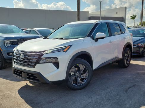 New 2026 Nissan Rogue SV w/ Cold Weather Package image 22