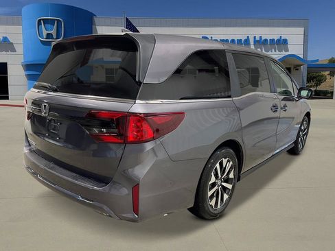 New 2026 Honda Odyssey EX-L image 6