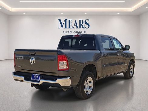 Used 2022 RAM 1500 Big Horn RWD image 5