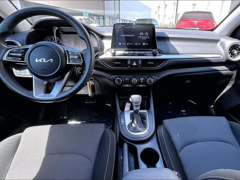 Used 2023 Kia Forte LXS FWD image 13