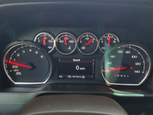 Used 2022 Chevrolet Silverado 1500 LT image 16