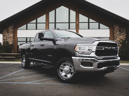 Used 2022 RAM 2500 Tradesman image 19