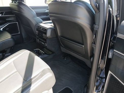 Used 2024 Jeep Wagoneer Series II AWD/4WD image 27