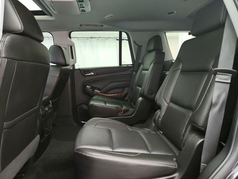 Used 2018 Chevrolet Tahoe Premier AWD/4WD image 29