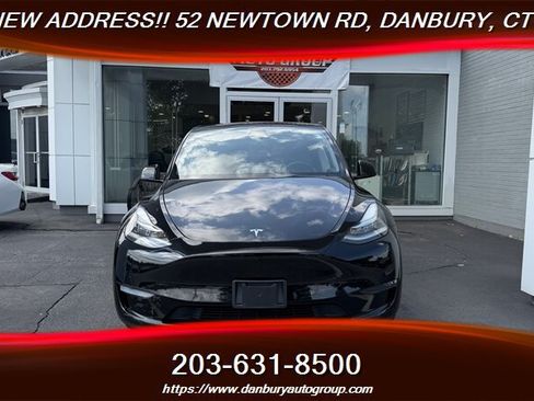 Used 2022 Tesla Model Y Long Range AWD/4WD image 8