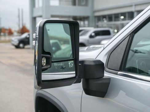 Used 2020 Chevrolet Silverado 2500 LTZ w/ LTZ Plus Package image 16