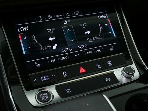 Used 2023 Audi Q7 3.0T Premium Plus w/ Premium Plus Package AWD/4WD image 18