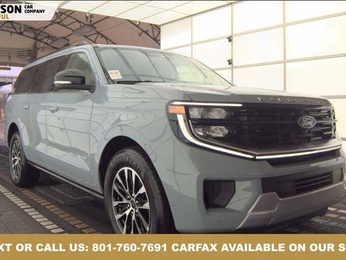 Used 2025 Ford Expedition Max Platinum image 2