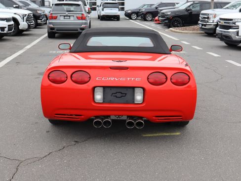 Used 2002 Chevrolet Corvette Convertible w/ Preferred Equipment Group2 image 20