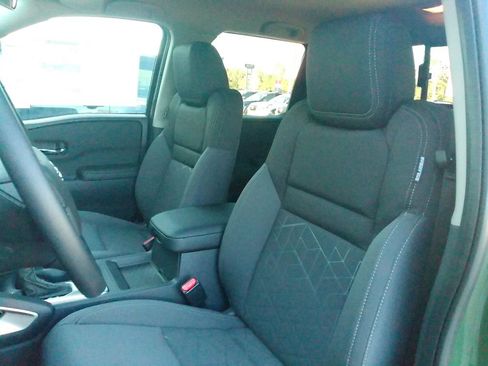 New 2026 Nissan Frontier SV w/ Tow Package image 10