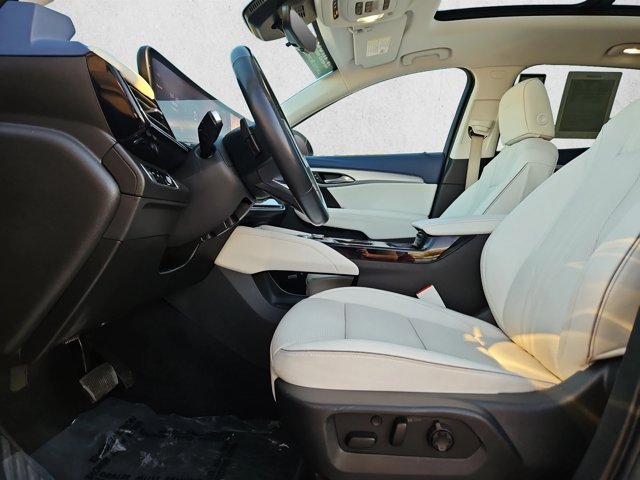 Used 2024 Buick Envision Avenir AWD/4WD image 17