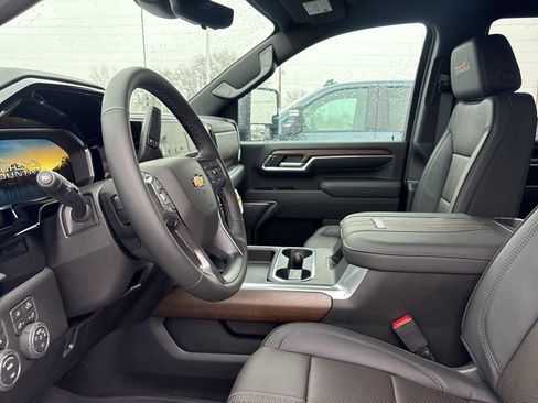 New 2026 Chevrolet Silverado 2500 High Country w/ High Country Premium Package AWD/4WD image 26