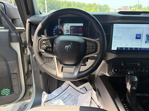 Used 2024 Ford Bronco Big Bend AWD/4WD image 17