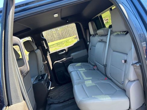 Used 2020 Chevrolet Silverado 1500 LTZ w/ LTZ Convenience Package image 46