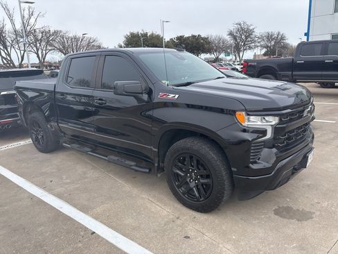 Used 2022 Chevrolet Silverado 1500 RST w/ Convenience Package II image 2