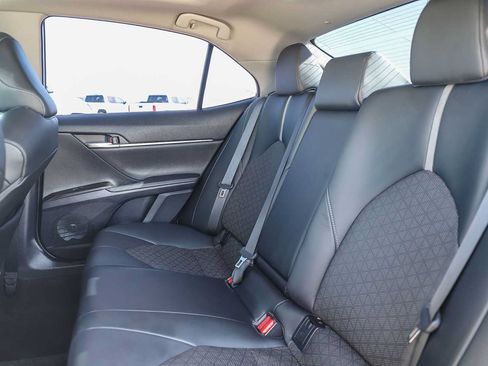 Used 2022 Toyota Camry XSE w/ Carpet Mat Package (TMS) FWD image 18