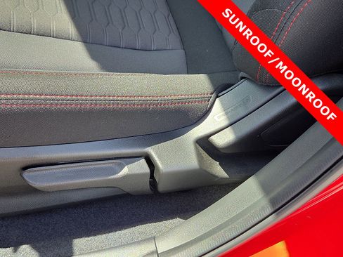 Used 2025 Subaru Impreza 2.0i Sport AWD/4WD image 14