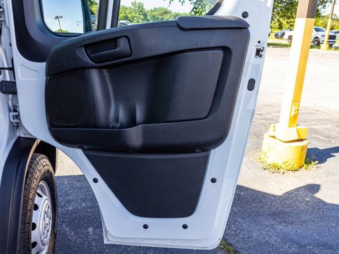 Used 2023 RAM ProMaster 2500 FWD image 39