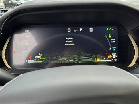 Used 2022 Jeep Grand Cherokee Overland w/ Advanced Protech Group III image 24