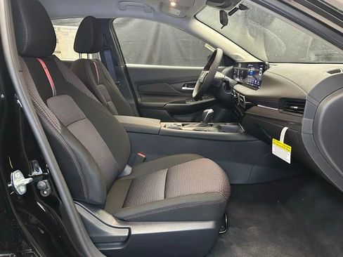New 2026 Nissan Sentra SR w/ Floor Mat Package FWD image 14
