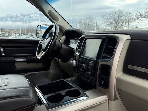 Used 2015 RAM 1500 Laramie Longhorn w/ Convenience Group image 28