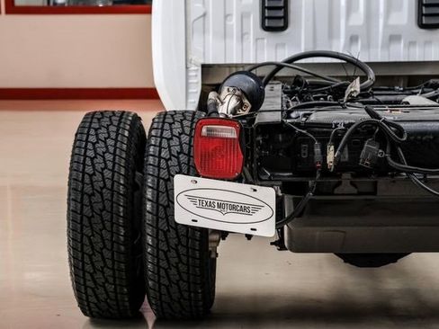 Used 2021 Chevrolet Silverado 3500 LT image 42