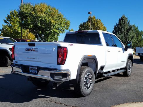 New 2026 GMC Sierra 2500 SLE w/ SLE Value Package; image 3