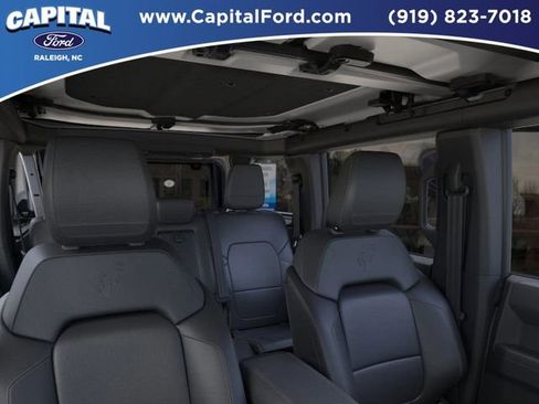 New 2026 Ford Bronco Badlands image 12