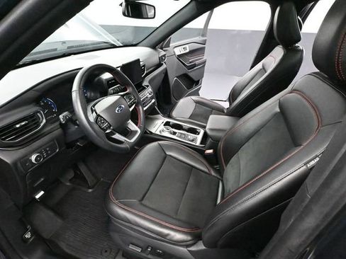 Used 2022 Ford Explorer ST-Line w/ Class IV Trailer Tow Package image 21