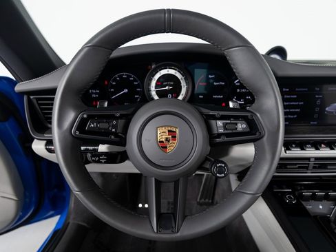 Certified 2024 Porsche 911 Carrera GTS image 18