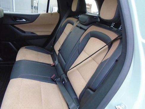 Certified 2025 Chevrolet Equinox ACTIV w/ Safety and Technology Package image 21