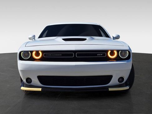 Used 2022 Dodge Challenger GT AWD/4WD image 2