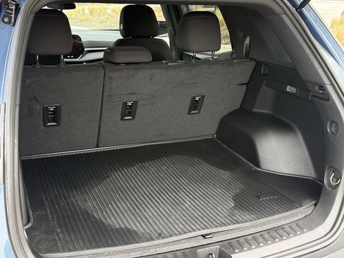 Used 2025 Chevrolet Equinox LT image 24