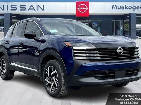 New 2026 Nissan Kicks SV image 1