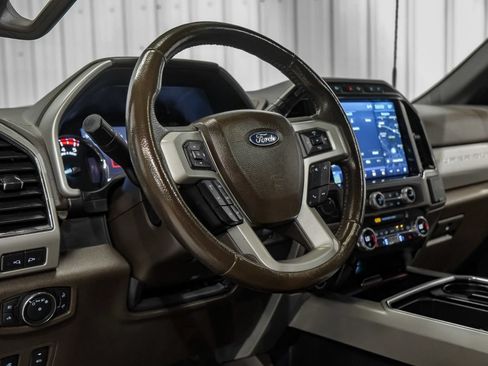 Used 2022 Ford F250 King Ranch w/ King Ranch Ultimate Package AWD/4WD image 14