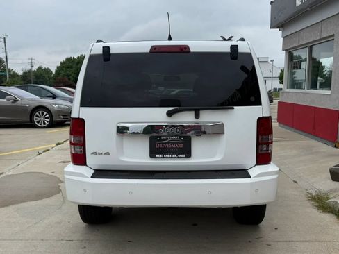 Used 2012 Jeep Liberty Sport AWD/4WD image 8