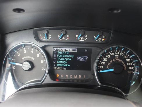 Used 2014 Ford F150 XLT w/ Equipment Group 302A Luxury AWD/4WD image 22