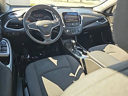 Used 2023 Chevrolet Malibu LS image 18