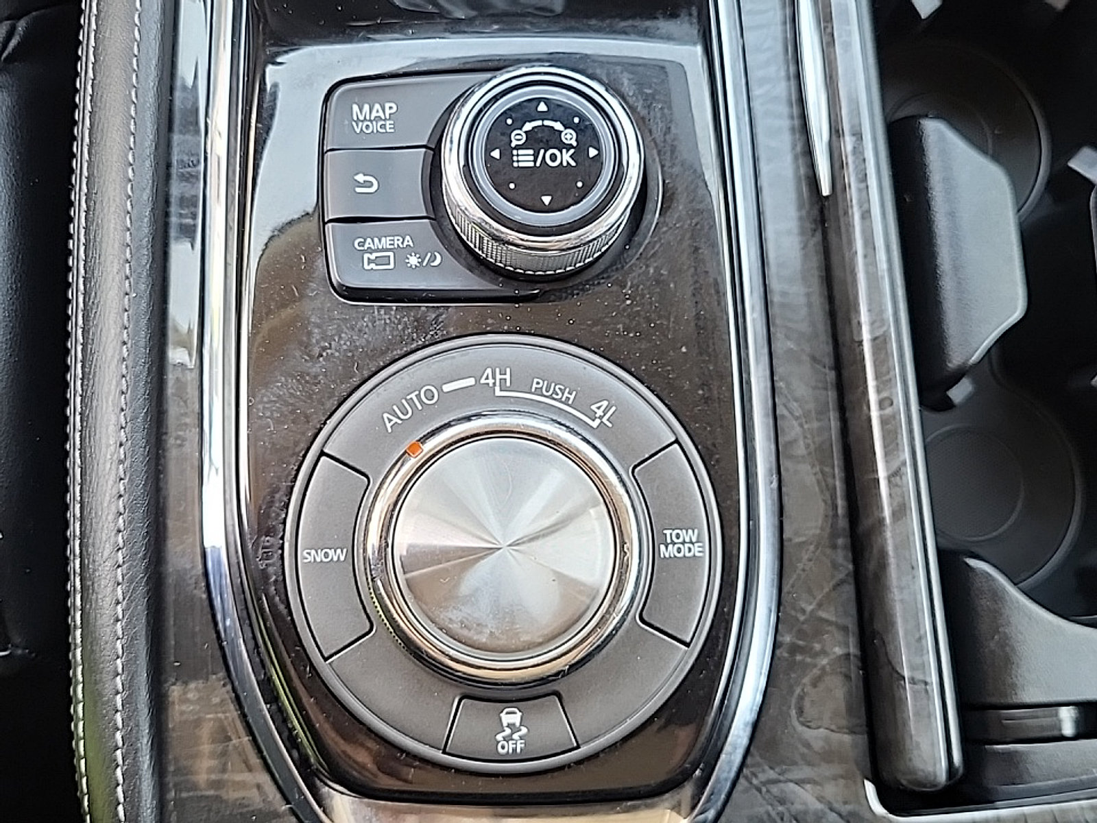 Used 2020 INFINITI QX80 Luxe w/ Proassist Package AWD/4WD image 29