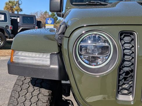 Used 2022 Jeep Gladiator Mojave w/ LED Lighting Group image 10