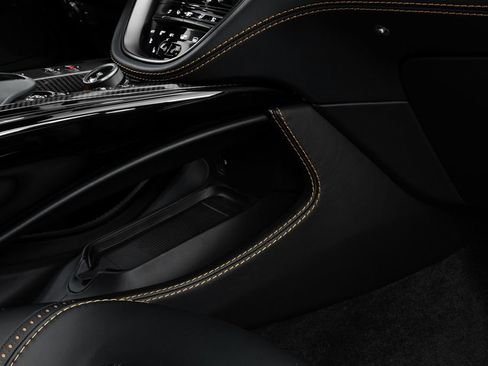 Used 2023 Aston Martin DBX 707 image 37