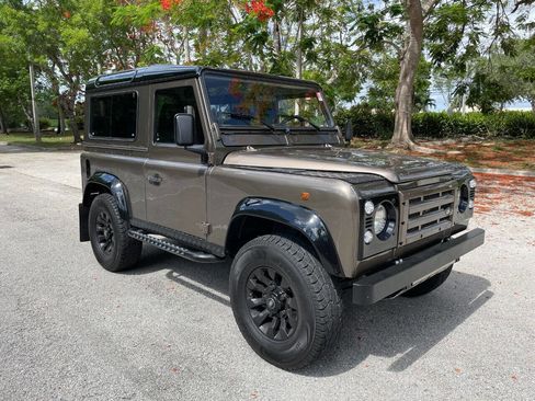 Used 1995 Land Rover Defender image 1