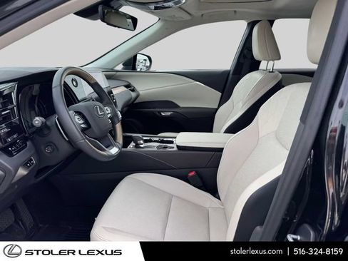 Used 2023 Lexus RX 350 Premium w/ Accessory Package FWD image 19