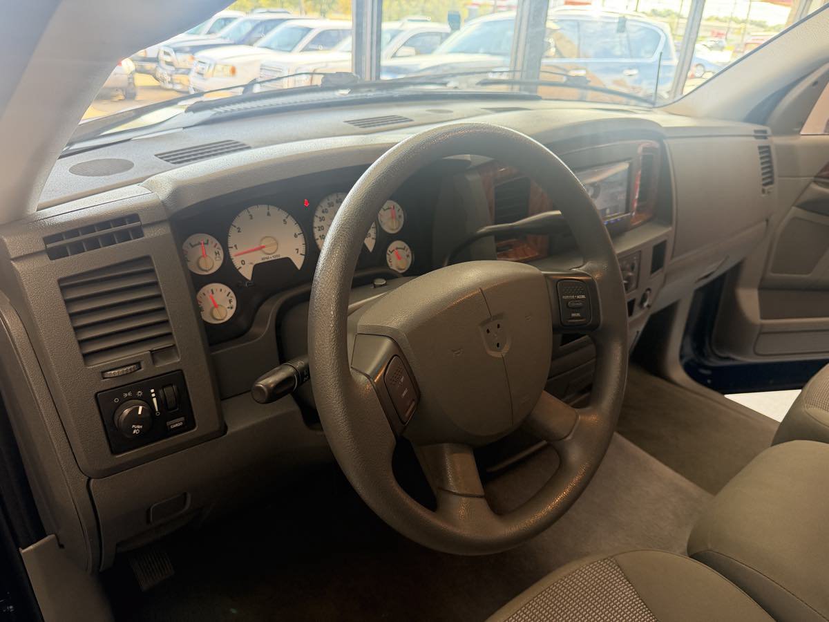 Used 2006 Dodge Ram 1500 Truck SLT RWD image 13